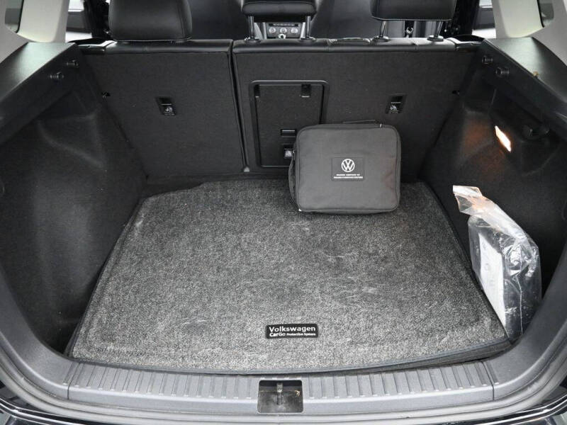 2022 Volkswagen Taos SE 4Motion