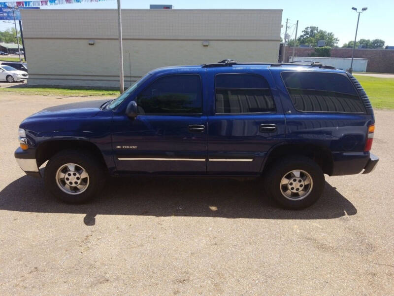 2001 Chevrolet Tahoe for sale at Frontline Auto Sales in Martin TN