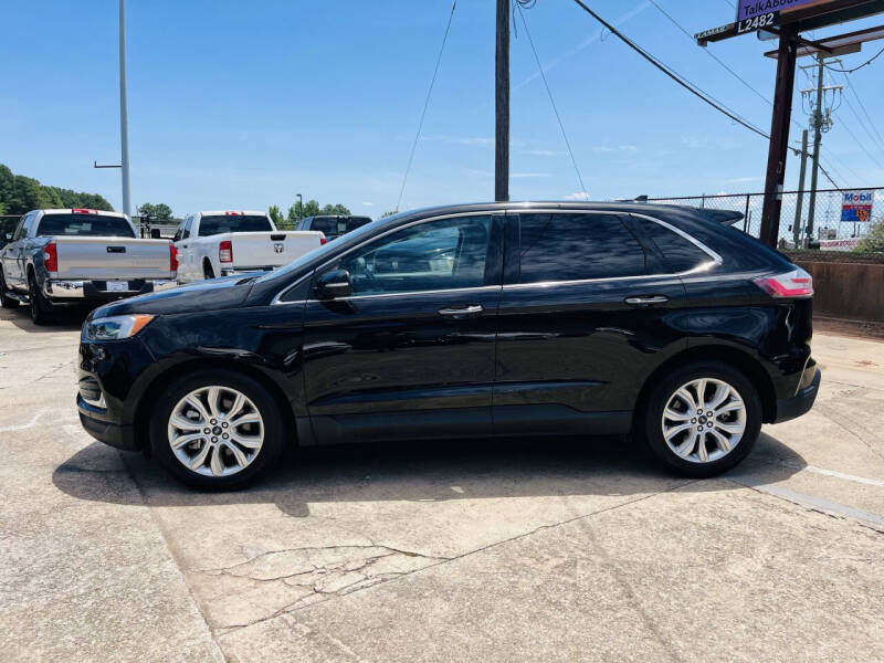 2022 Ford Edge Titanium