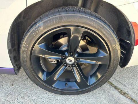 2017 Dodge Charger R/T