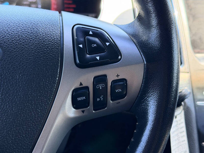 2013 Ford Taurus SEL