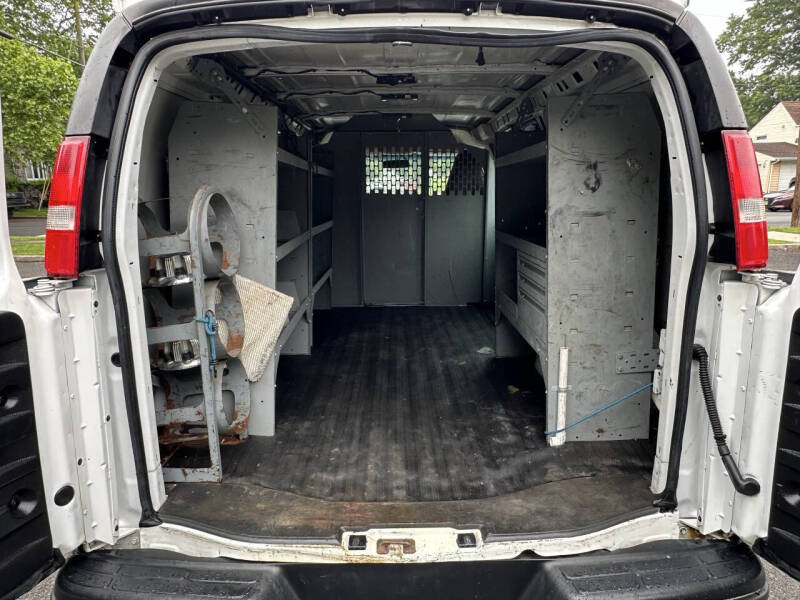 2018 GMC Savana 2500