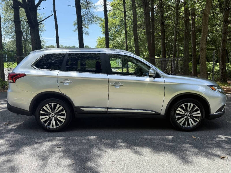 2020 Mitsubishi Outlander SEL