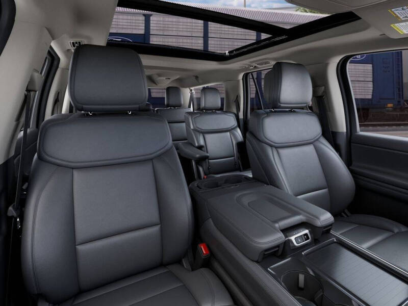 2027 Ford Expedition MAX Active