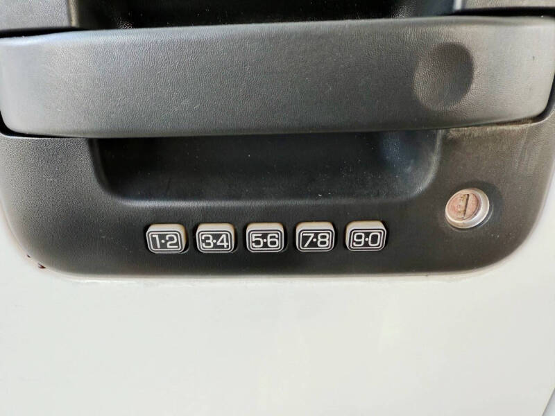 2005 Ford F-150 Lariat