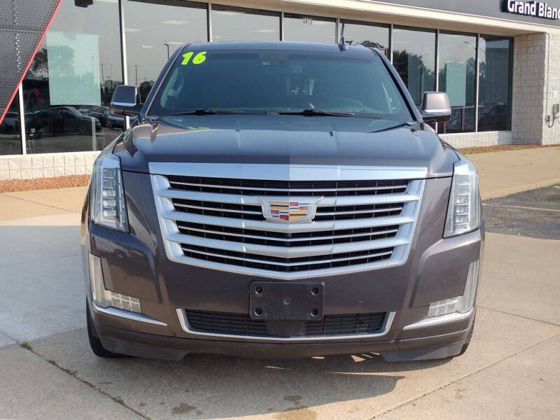 2016 Cadillac Escalade Platinum
