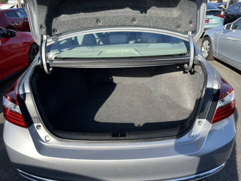 2017 Honda Accord LX