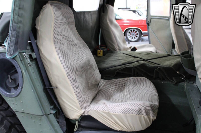 1992 AM General M998 Humvee