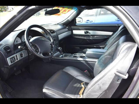 2003 Ford Thunderbird