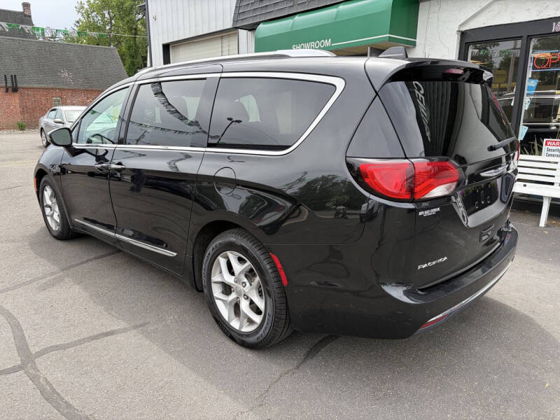 2019 Chrysler Pacifica Limited