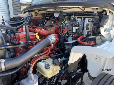 2015 Freightliner M2 106