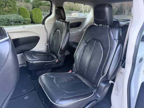 2022 Chrysler Pacifica Limited