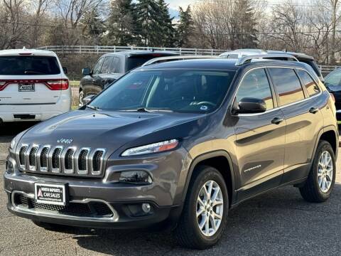 2018 Jeep Cherokee for sale at North Imports LLC in Burnsville MN