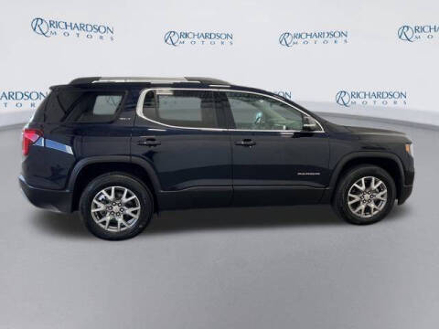 2021 GMC Acadia SLT
