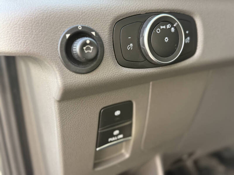 2023 Ford Transit 350 XLT