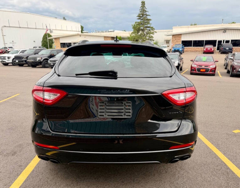 2017 Maserati Levante