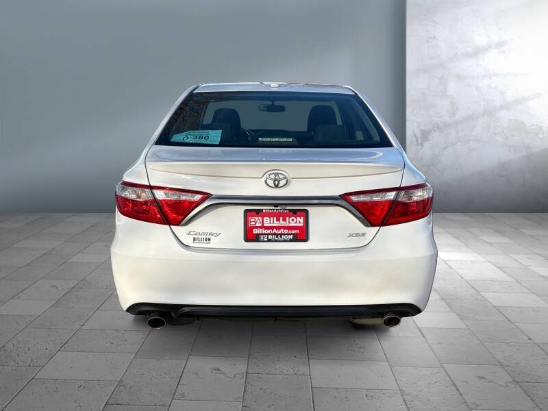 2016 Toyota Camry XSE V6