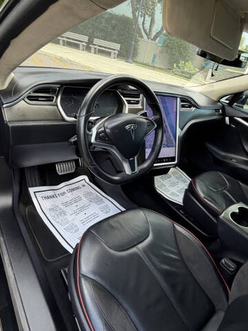 2013 Tesla Model S Performance