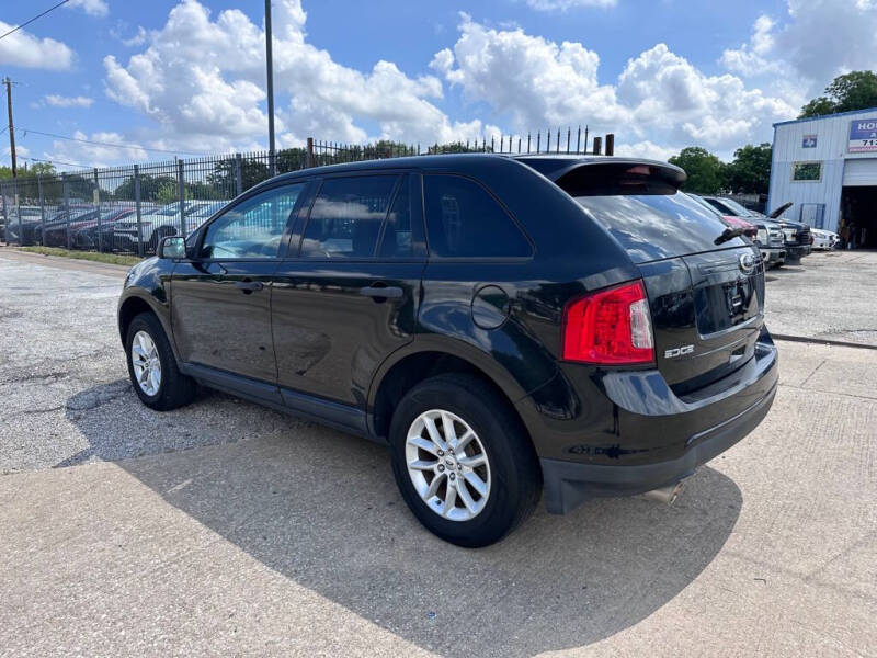 2014 Ford Edge SE