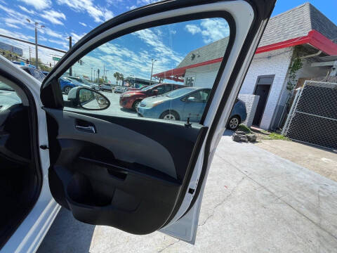 2014 Chevrolet Sonic LT Auto