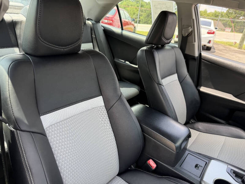 2013 Toyota Camry SE