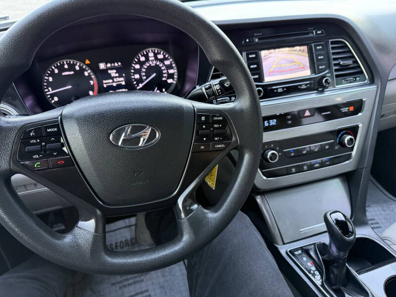 2015 Hyundai Sonata SE