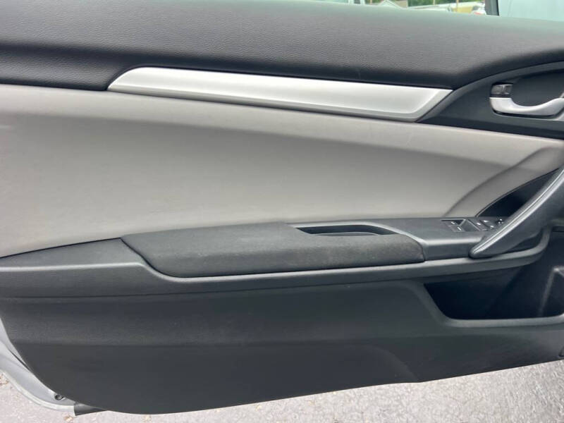 2016 Honda Civic LX-P