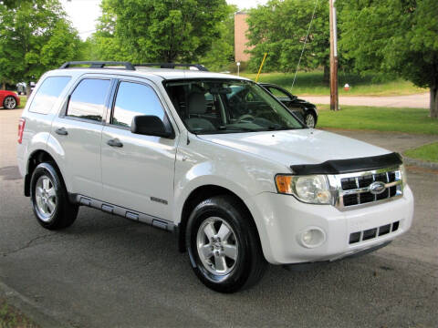 2008 Ford Escape for sale at The Car Vault in Holliston MA