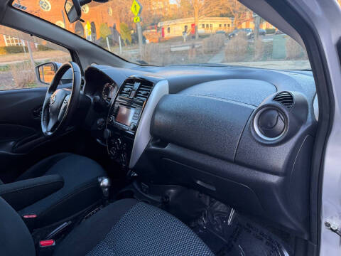 2017 Nissan Versa Note SV