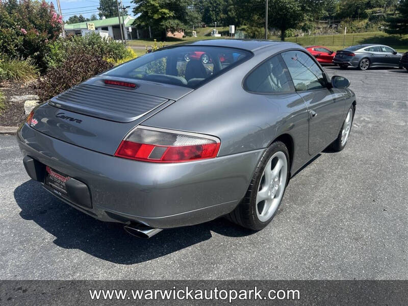 2001 Porsche 911 Carrera