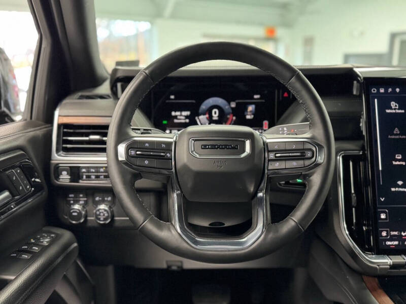 2025 GMC Yukon XL Denali