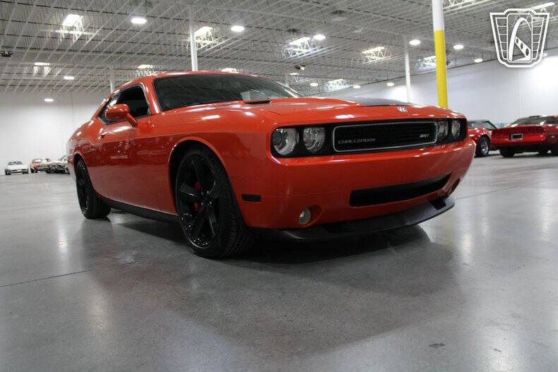 2009 Dodge Challenger SRT8