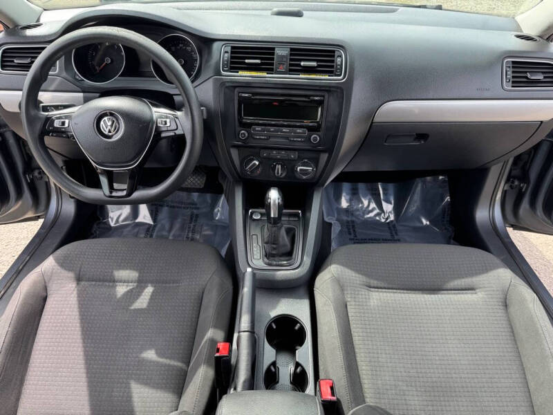 2015 Volkswagen Jetta