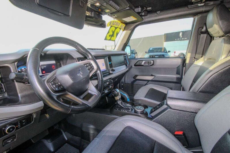 2023 Ford Bronco Black Diamond Advanced