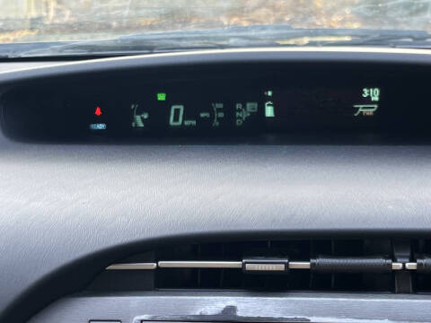 2012 Toyota Prius Two