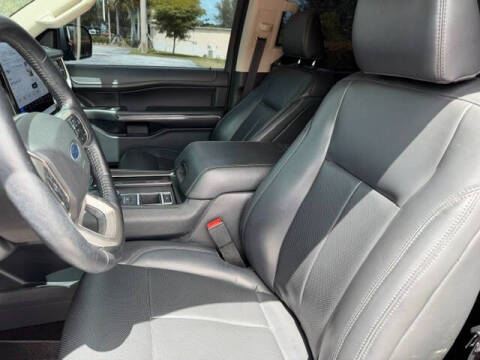 2022 Ford Expedition XLT
