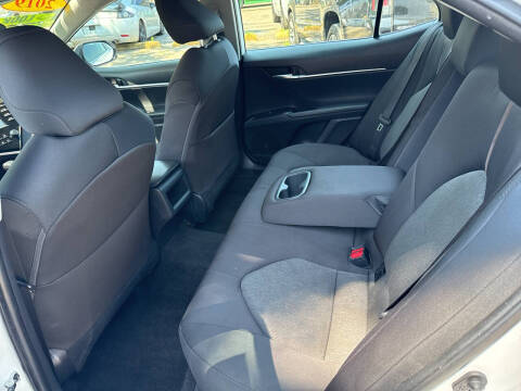 2019 Toyota Camry LE