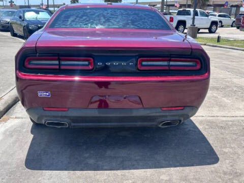 2017 Dodge Challenger SXT