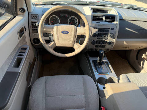 2011 Ford Escape XLT
