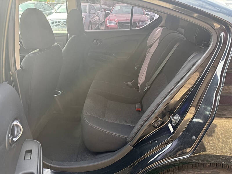 2015 Nissan Versa 1.6 S