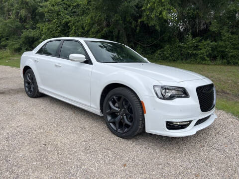 2023 Chrysler 300
