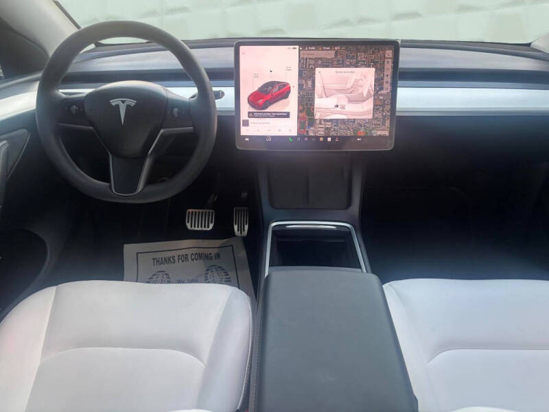 2023 Tesla Model Y Long Range