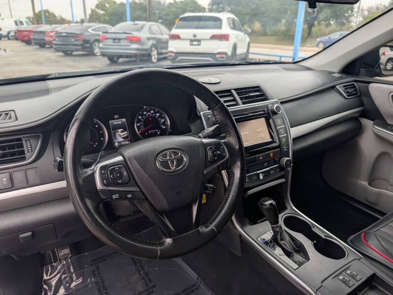 2015 Toyota Camry XSE