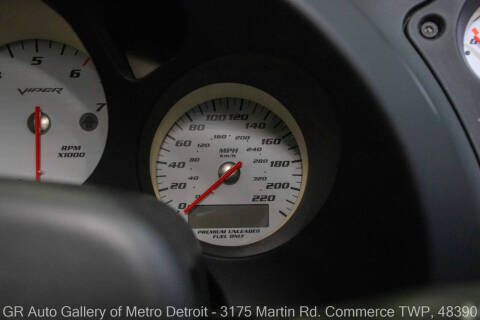2004 Dodge Viper SRT-10