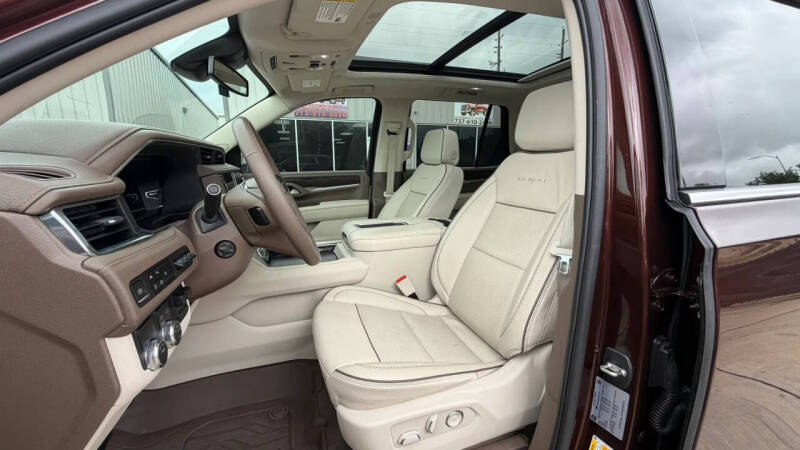 2023 GMC Yukon Denali