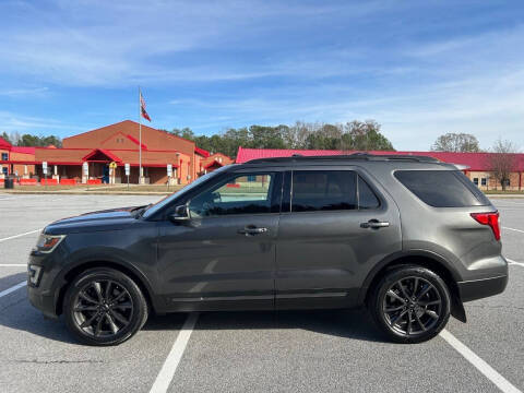 2017 Ford Explorer XLT