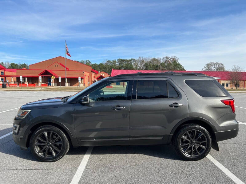 2017 Ford Explorer XLT