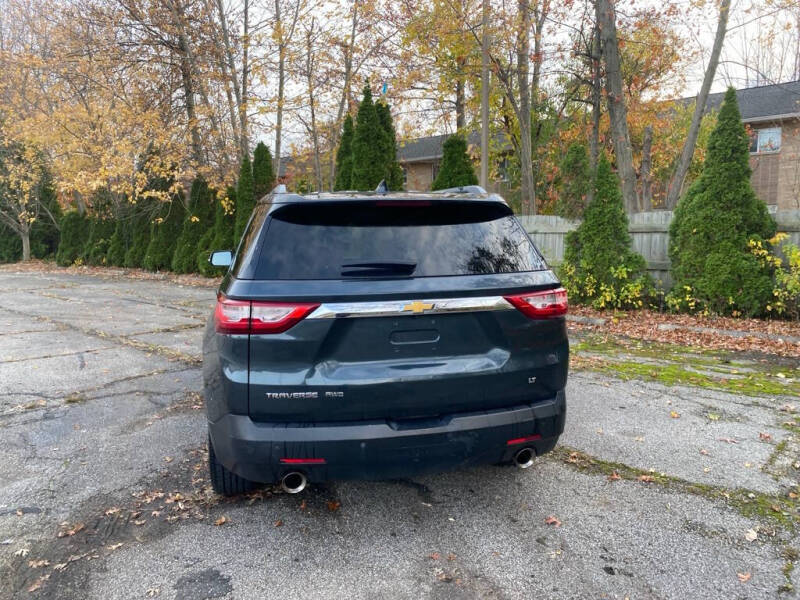 2018 Chevrolet Traverse LT Cloth