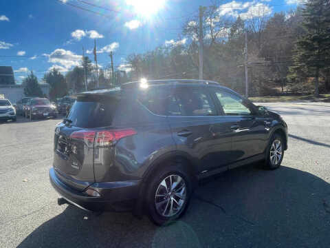 2017 Toyota RAV4 Hybrid XLE