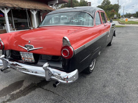 1956 Ford Fairlane